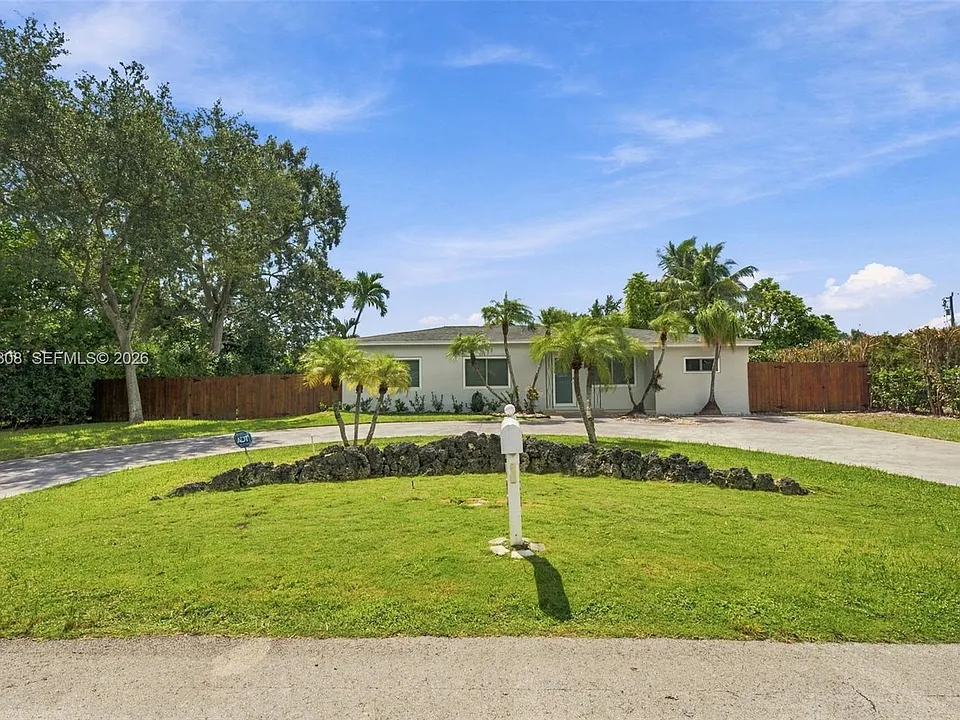 7120 SW 58th St