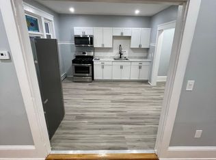 37 Loveday St #2, Providence, RI 02908