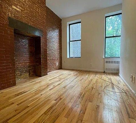 2nd image of 346 E 78th St APT 2A