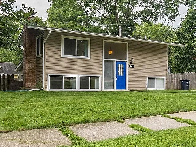 245 Brookside Dr photo 1