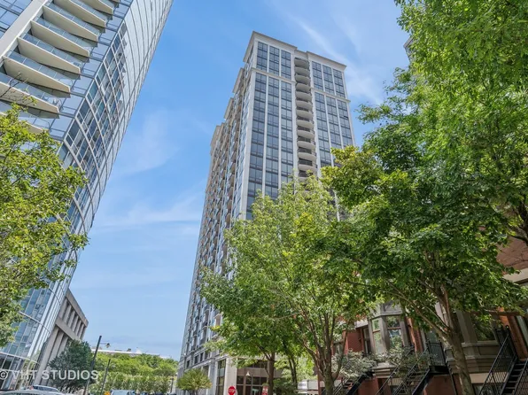 233 E 13th St APT 2209, Chicago, IL 60605