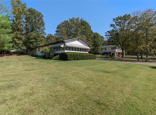 2230 Lakeshore Dr, Cuba, MO 65453