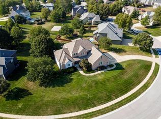 612 NE Sundance Trl, Lees Summit, MO 64086