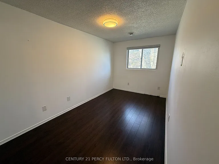 221 Ormond Dr #22 — Photo 6
