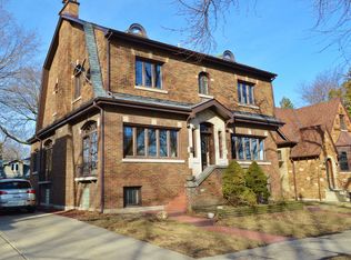 6224 N Moody Ave, Chicago, IL 60646