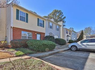 6390 Wedgeview Dr, Tucker, GA 30084