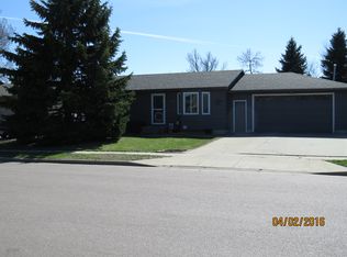 6305 W Bakker Park Dr, Sioux Falls, SD 57106