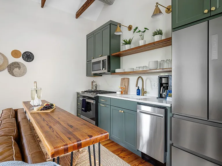 744 Rutledge Ave #B — Photo 10