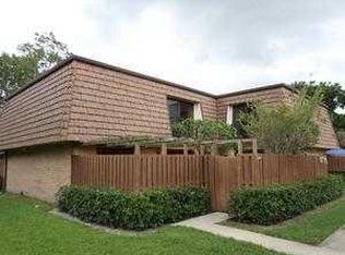 2417 24th Ln #A, Greenacres, FL 33463