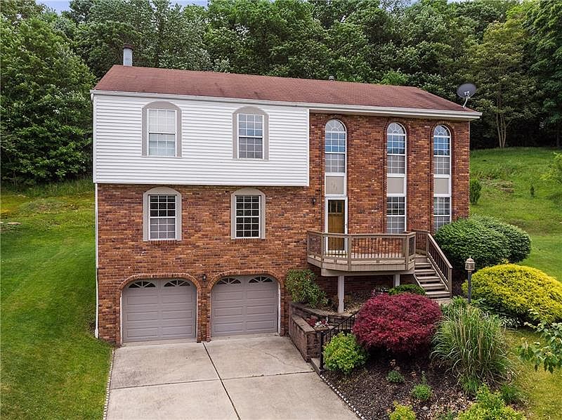 1st image of 305 Meadow Ct