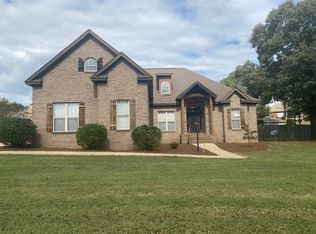520 Stonegate Trl, Wetumpka, AL 36093