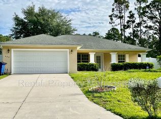 429 Hedgewood St, Lehigh Acres, FL 33936