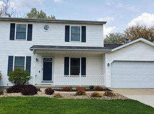 1710 Fairfield Dr, Normal, IL 61761