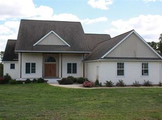 1874 Y Ave, Homestead, IA 52236