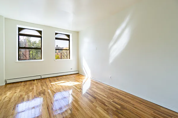 Rented by City Connections Realty | media 11