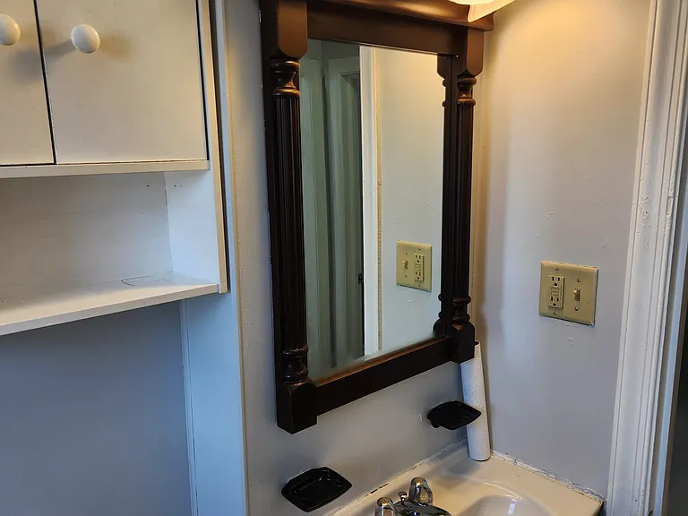 214 Margate Rd — Photo 5