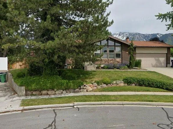 10785 S Starpine Dr, Sandy, UT 84094