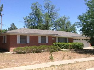 2001 Fulkerson Dr, Roswell, NM 88203
