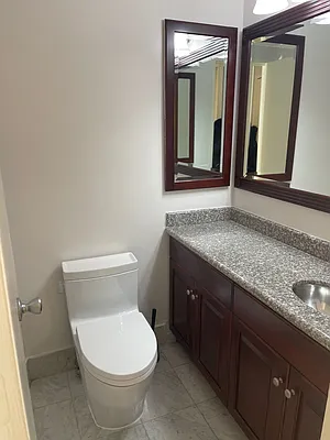 Rented by Vipler Realty | media 25