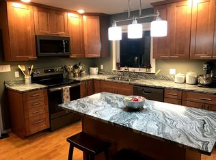 11 Goldeneye Dr, Topsham, ME 04086