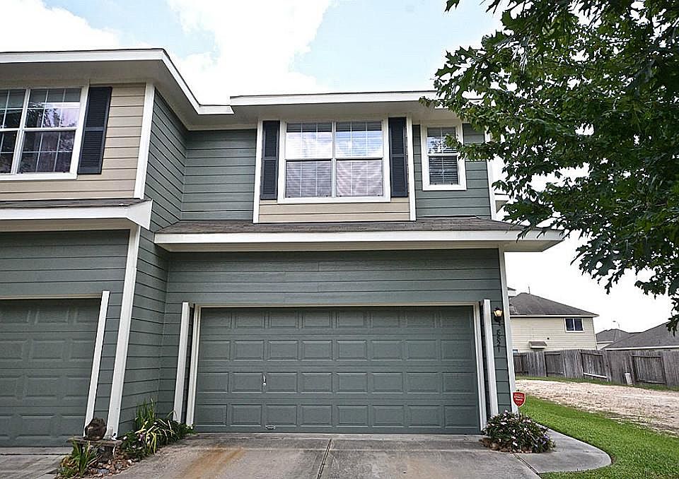 1st image of 8821 Elm Drake Ln