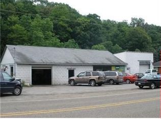 1722 Dime Rd, Vandergrift, PA 15690