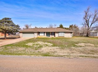 1103 Van Buren Ave NW, Piedmont, OK 73078