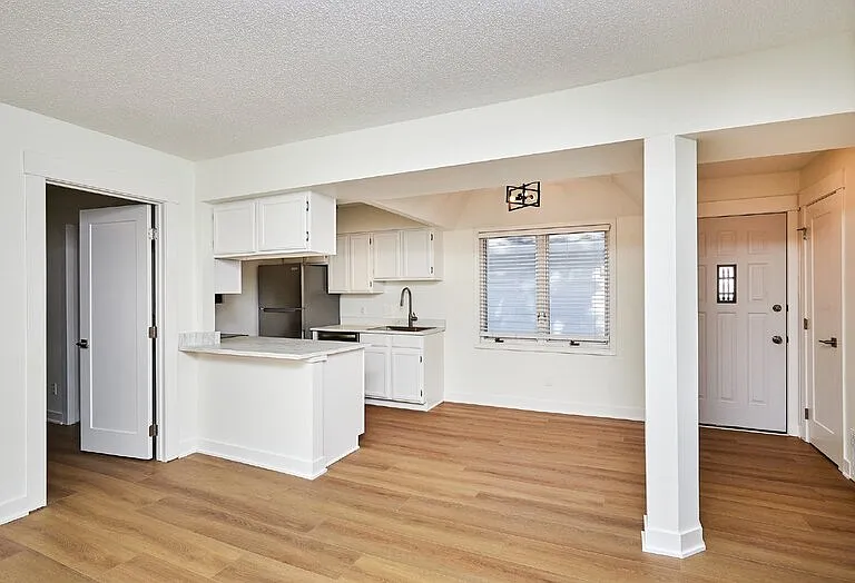 5221 Boulder Dr #5 — Photo 5