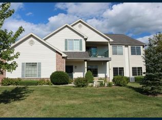 106 Pheasant Run UNIT B, Johnson Creek, WI 53038