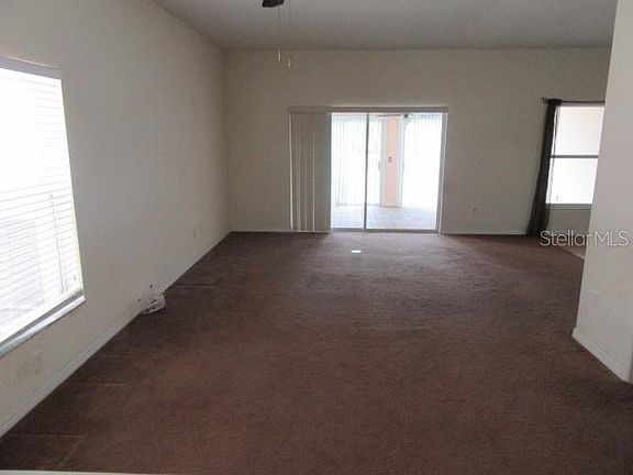 5th image of 5086 NE 124th Pl