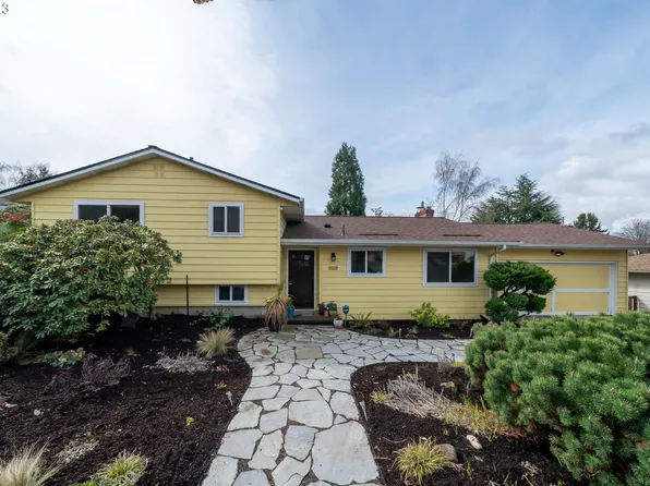 11006 SE Main St, Portland, OR 97216