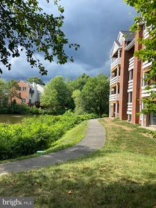 7596 Lakeside Village Dr APT A, Falls Church, VA, 22042