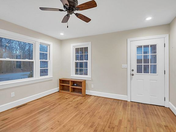 4th image of 112 Woodland Dr