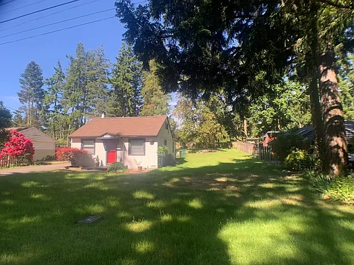 19151 7th Ave NE Photo 1