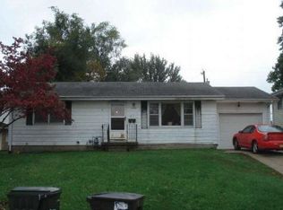 2049 Ramsey Dr, Decatur, IL 62526