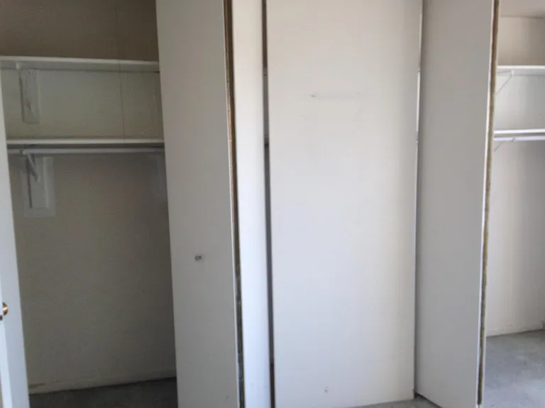 3930 N Pine Grove Ave #24 — Photo 10