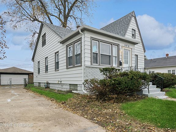 2nd image of 590 Price Ave