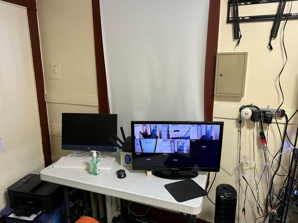 lewiston-maine-447296988 picture