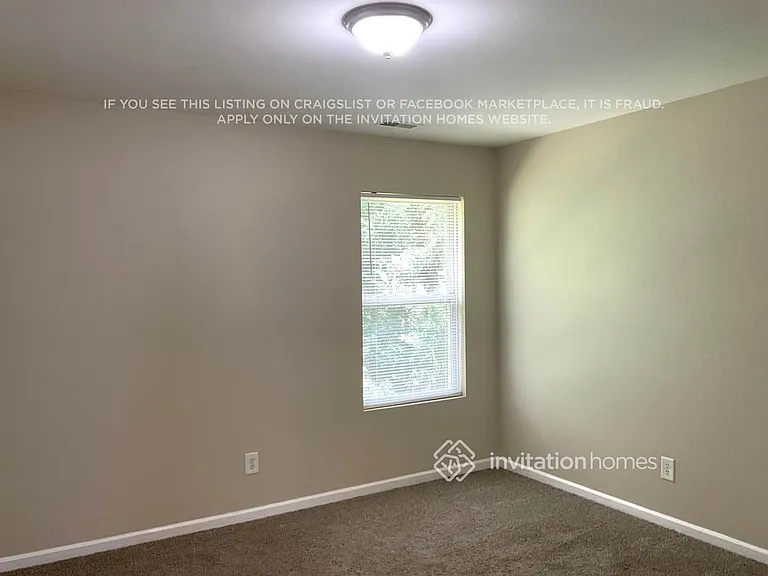 3832 Broadwater Ct — Photo 11