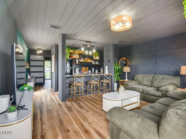 6829 Thomas Dr Unit 408, Panama City, FL 32408