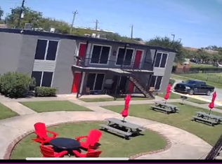 6210 Waltrip St #18, Houston, TX 77087