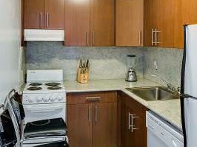 2nd image of 284 Mott St APT 4O