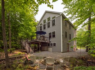 90 Leisure Ln, Raymond, ME 04071