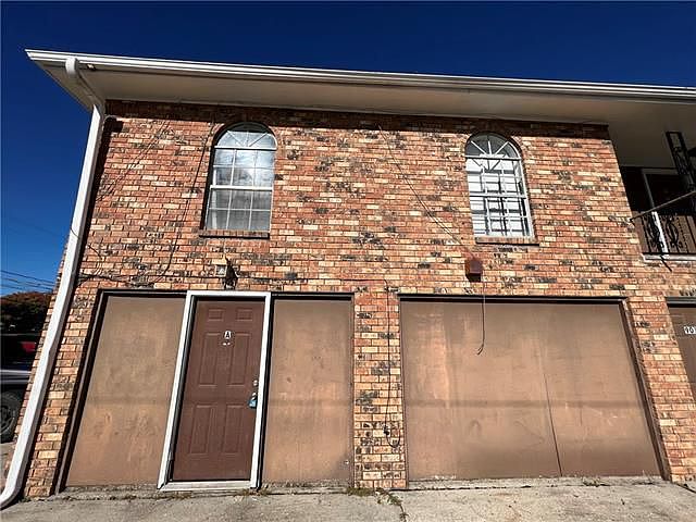 1st image of 901 E Saint Bernard Hwy #B