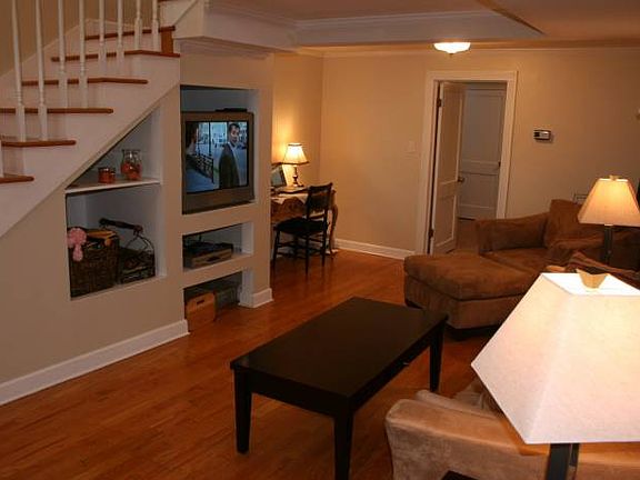 1503 Morrison