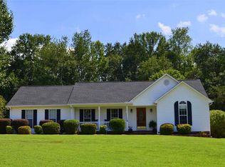 242 Sandy Dr, Boiling Springs, SC 29316