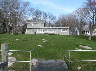 302 Osbrook Point, Pawcatuck, CT 06379