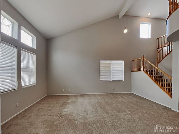 3rd image of 748 Thorton Beach St