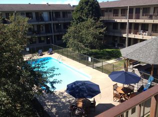 920 6th Ave N APT 203, Fargo, ND 58102