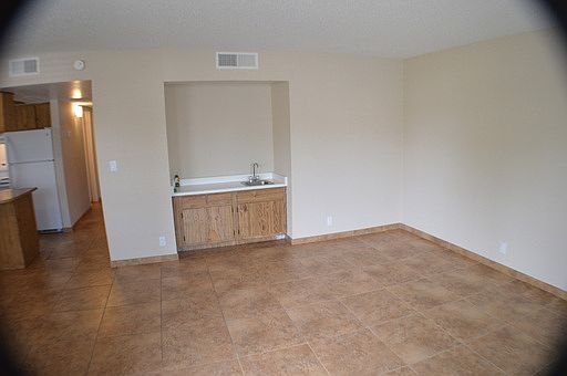 3rd image of 6201 Bellota Dr APT A